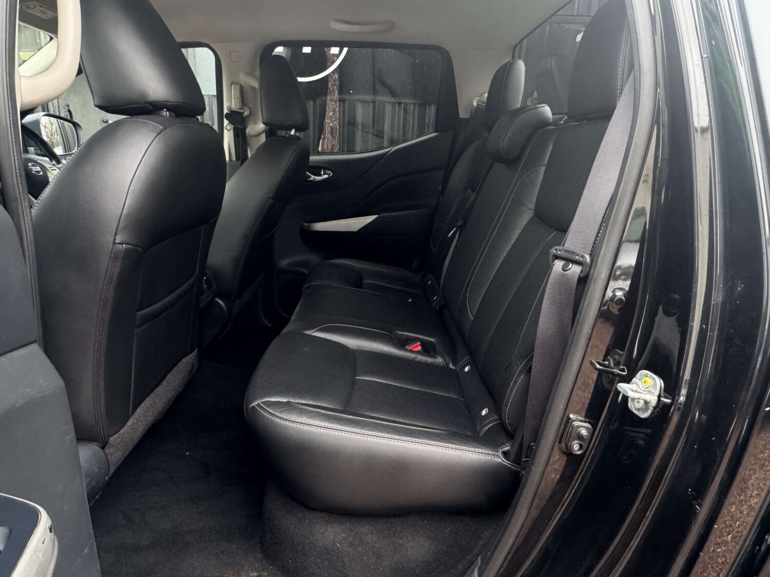 Used Nissan Navara 2020 for sale - 77368231: Photo 44