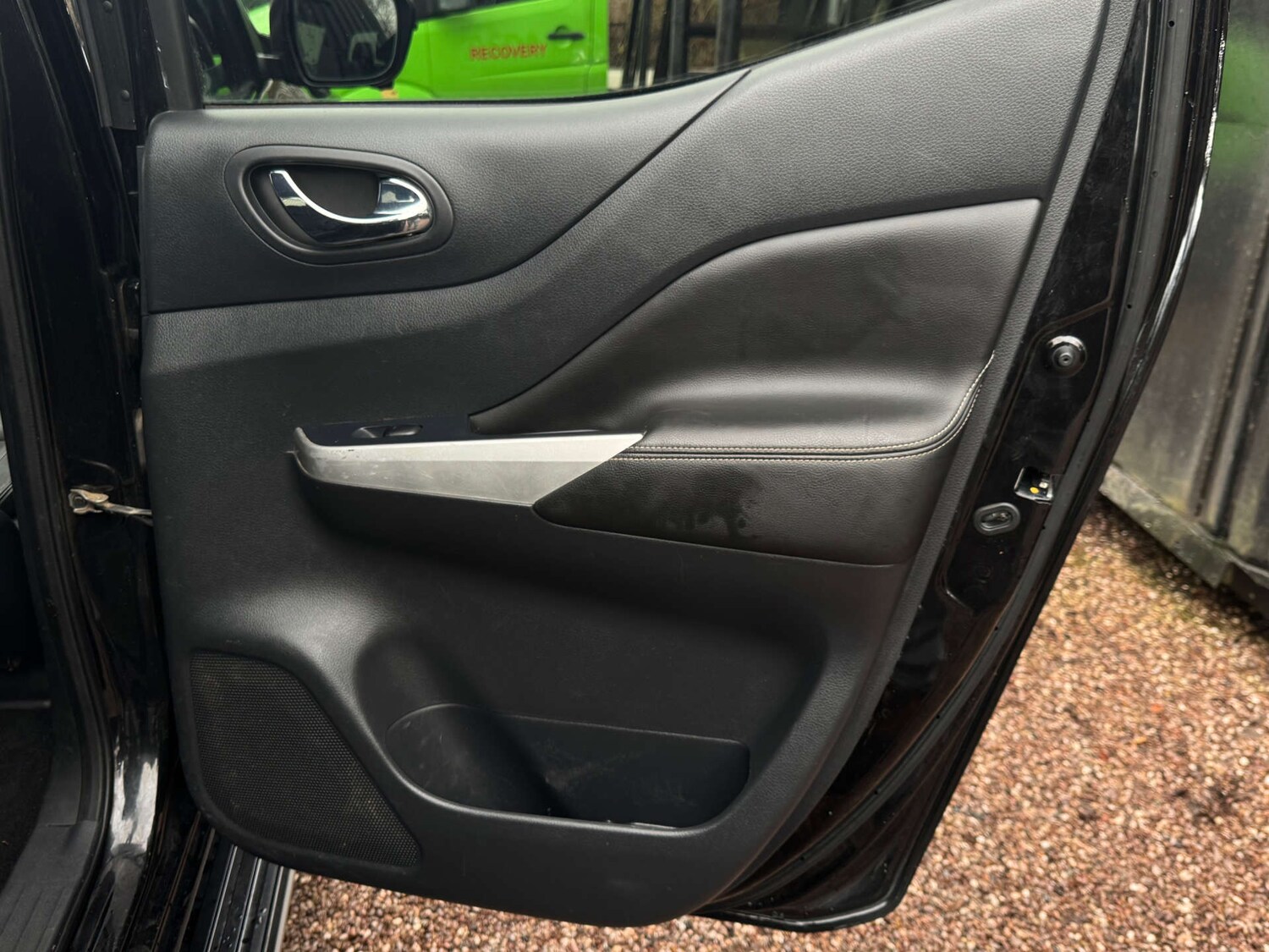 Used Nissan Navara 2020 for sale - 77368231: Photo 52