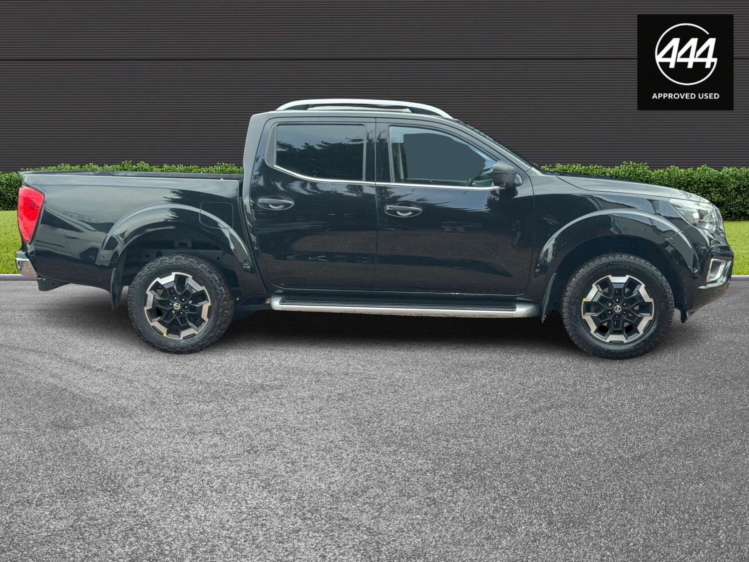 Used Nissan Navara 2020 for sale - 77368231: Photo 9