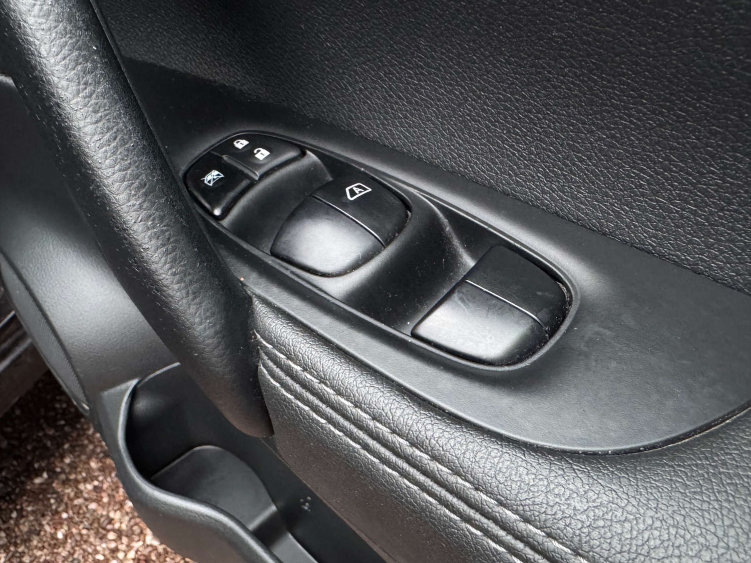 Used Nissan Qashqai 2015 for sale - 77523457: Photo 24