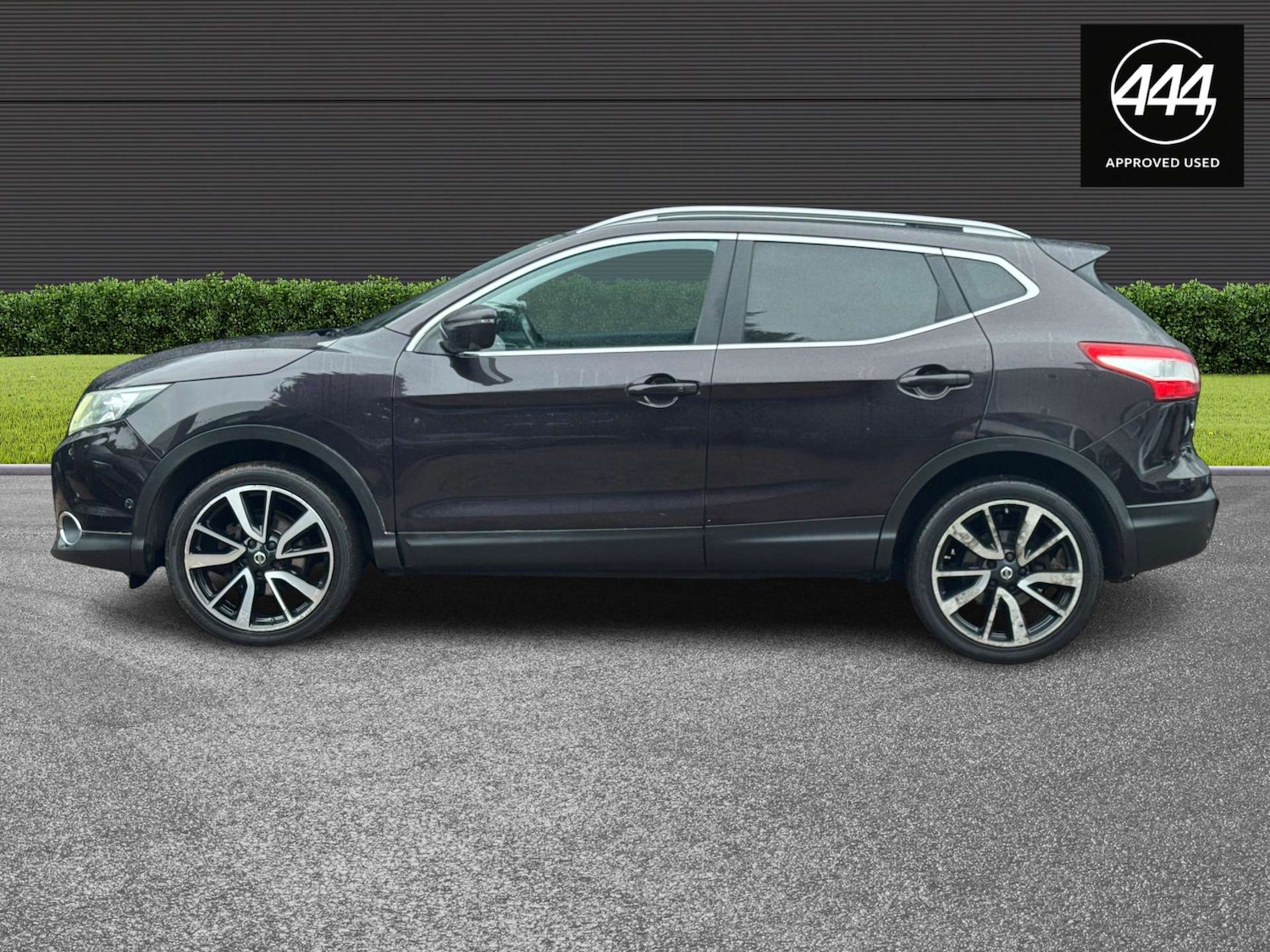 Used Nissan Qashqai 2015 for sale - 77523457: Photo 9