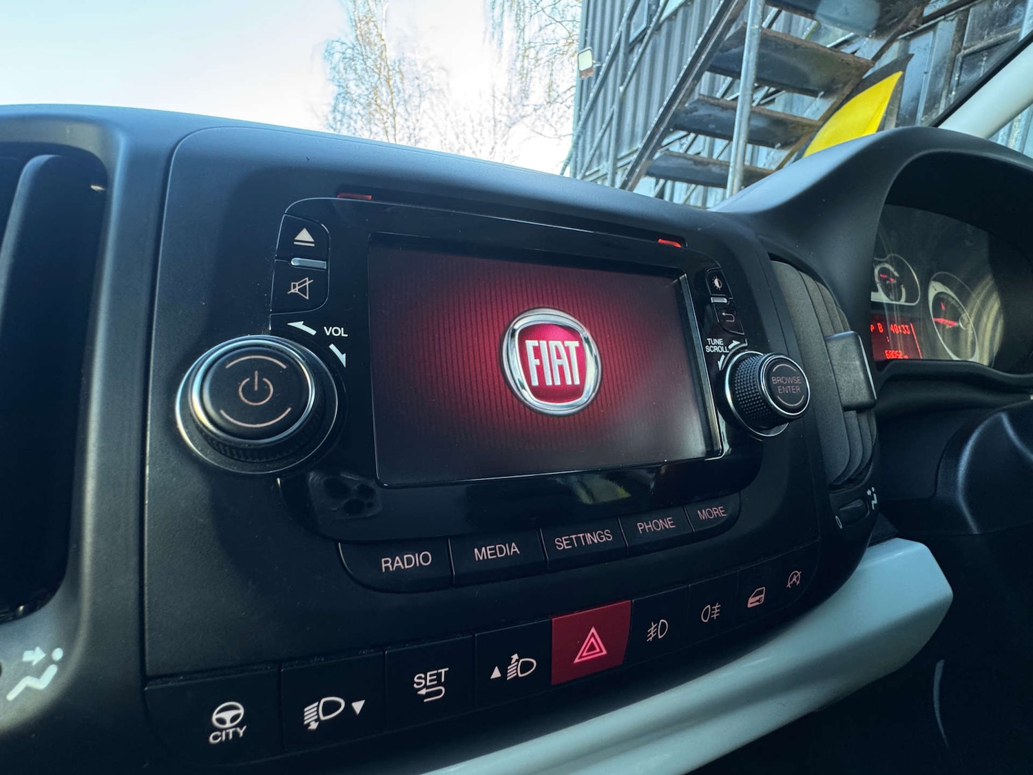 Used Fiat 500L 2014 for sale - 77138689: Photo 24