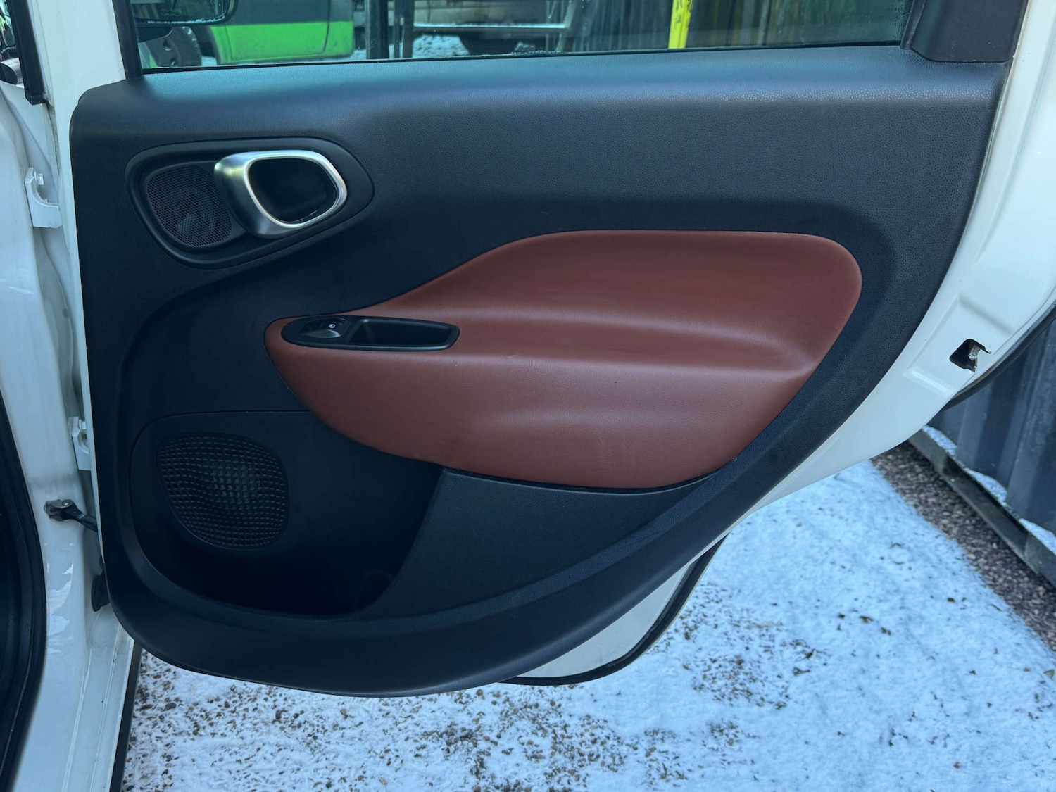 Used Fiat 500L 2014 for sale - 77138689: Photo 37