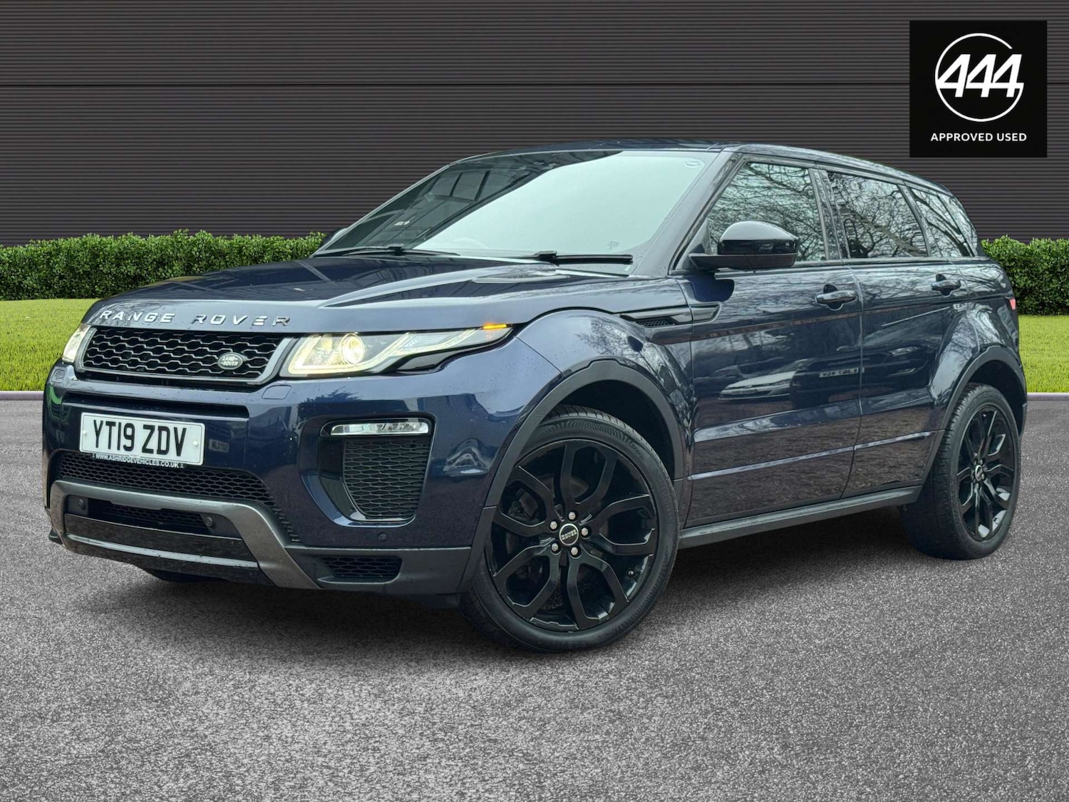 Used Land Rover Range Rover Evoque 2019 for sale - 77152813: Photo 2