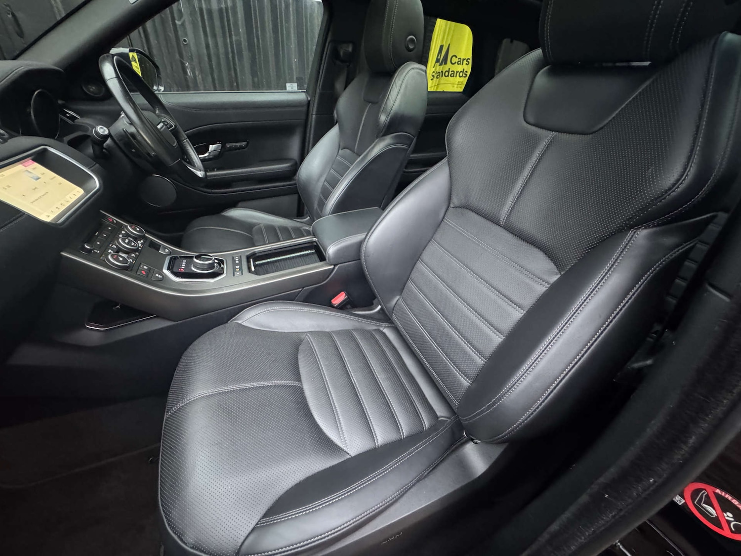 Used Land Rover Range Rover Evoque 2019 for sale - 77152813: Photo 56