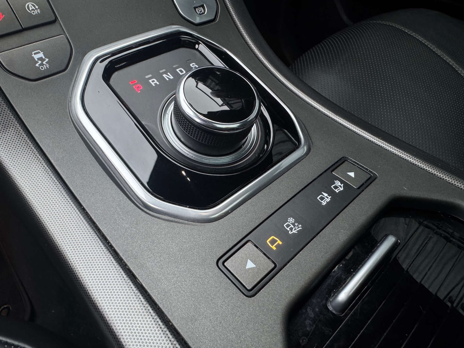 Used Land Rover Range Rover Evoque 2019 for sale - 77152813: Photo 62