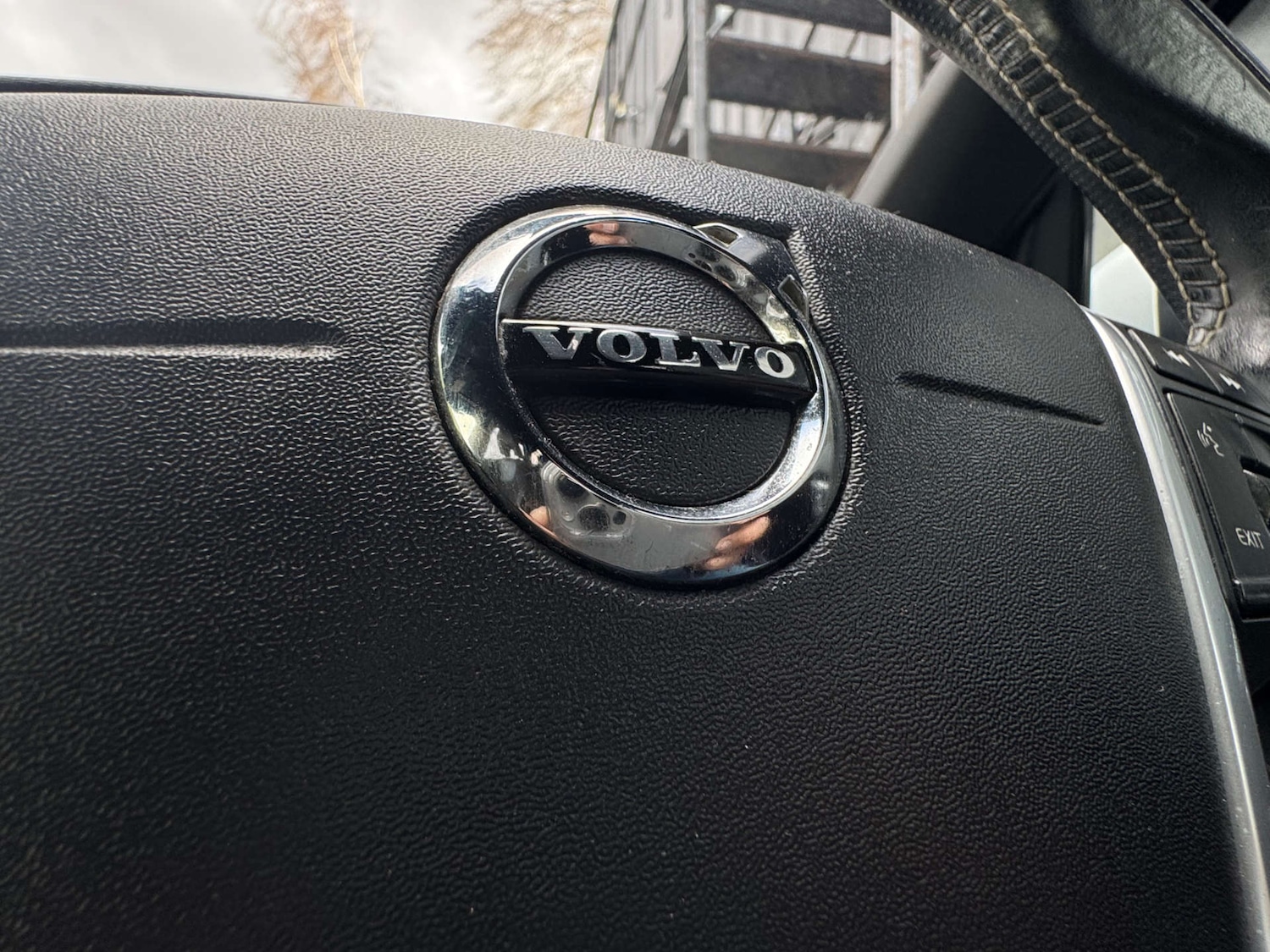 Used Volvo V40 2018 for sale - 78026410: Photo 29