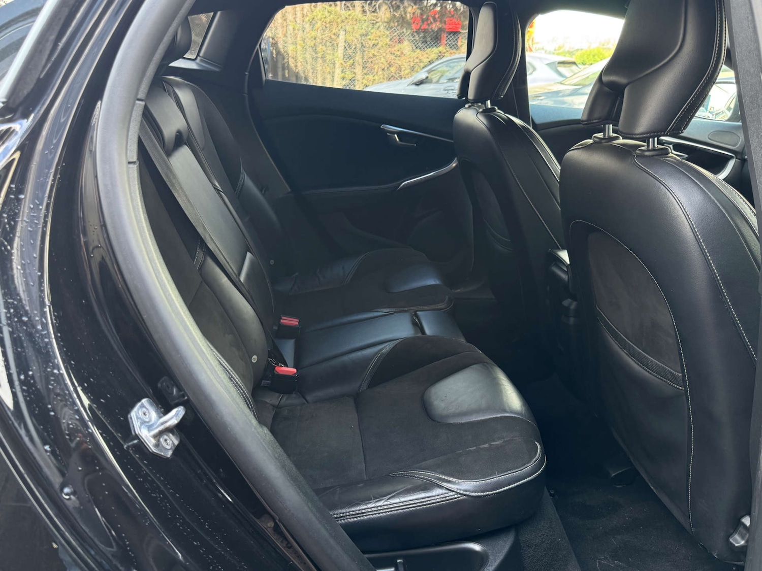 Used Volvo V40 2018 for sale - 78026410: Photo 32