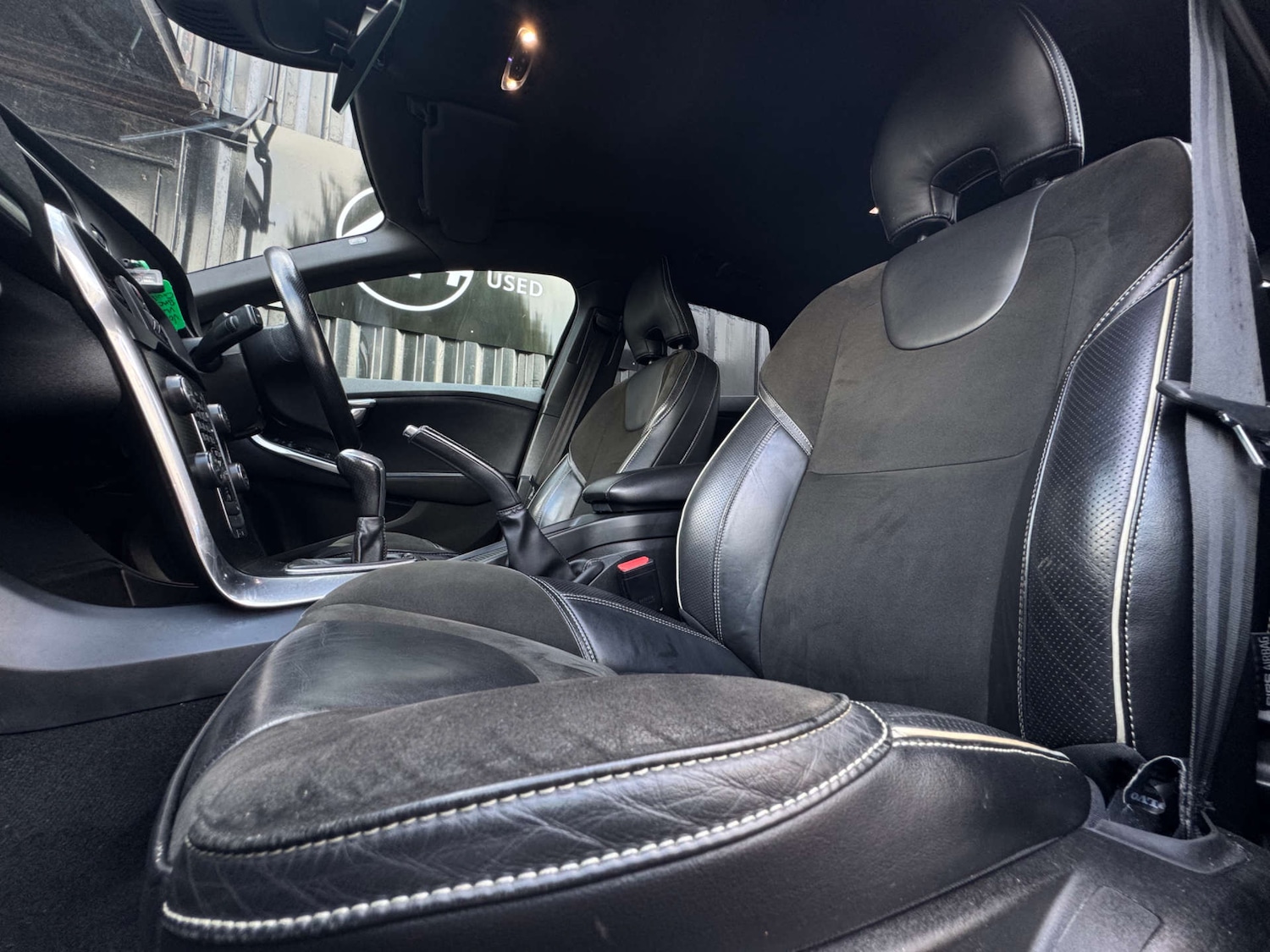 Used Volvo V40 2018 for sale - 78026410: Photo 48