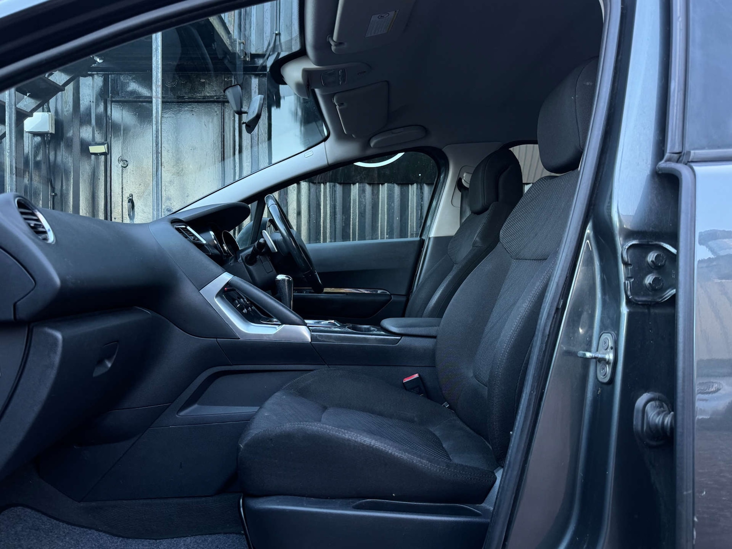 Used Peugeot 3008 2010 for sale - 77235352: Photo 44