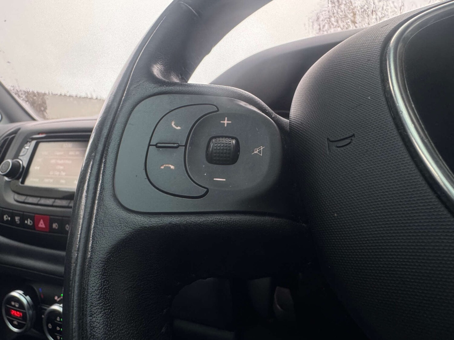 Used Fiat 500L 2013 for sale - 77502058: Photo 27