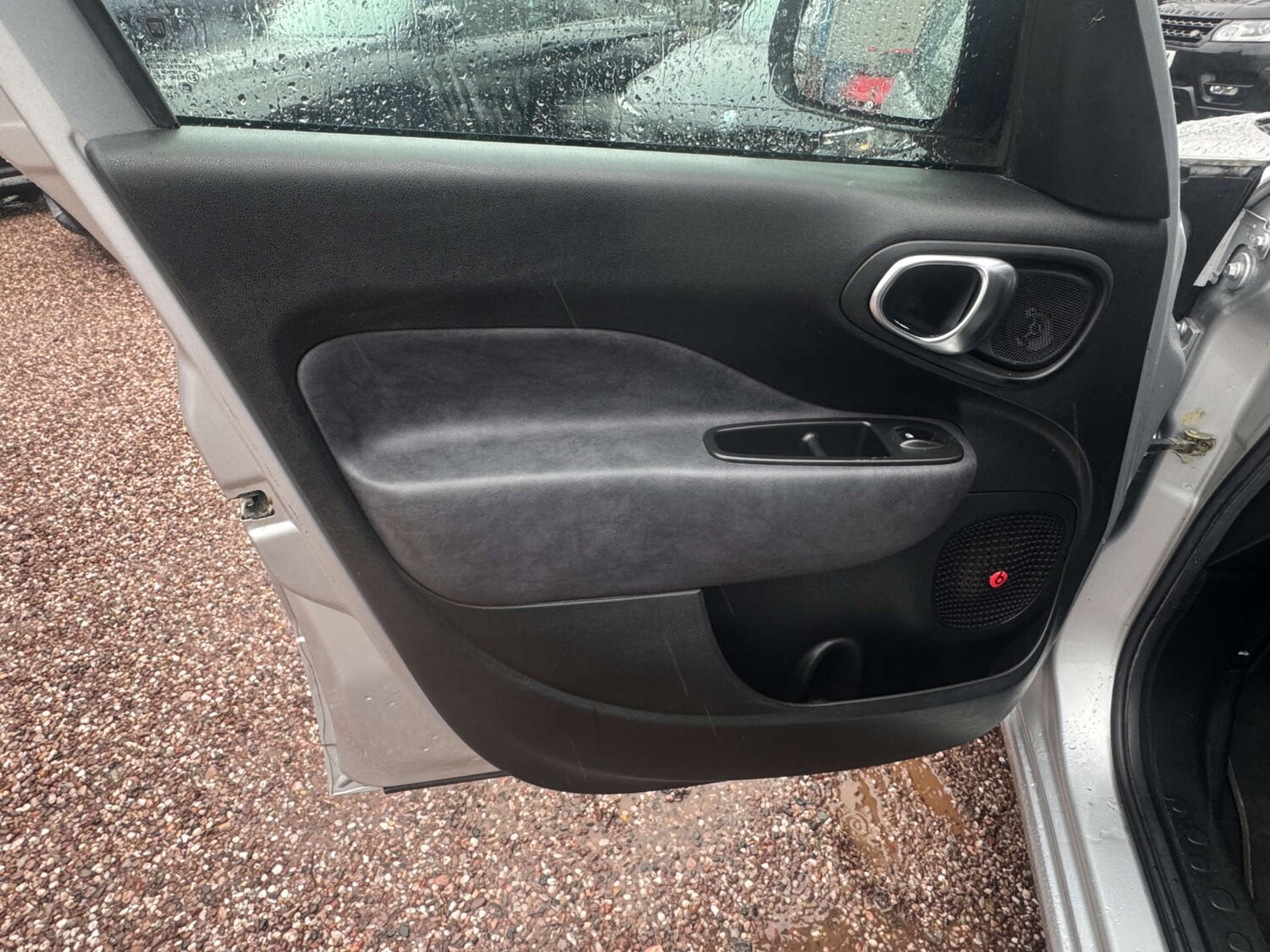 Used Fiat 500L 2013 for sale - 77502058: Photo 36