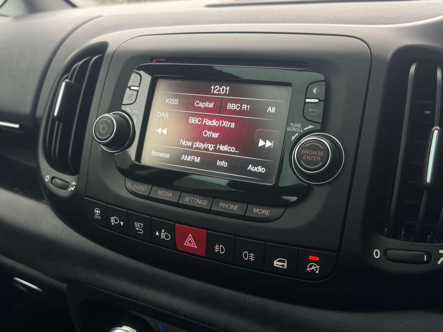 Used Fiat 500L 2013 for sale - 77502058: Photo 42