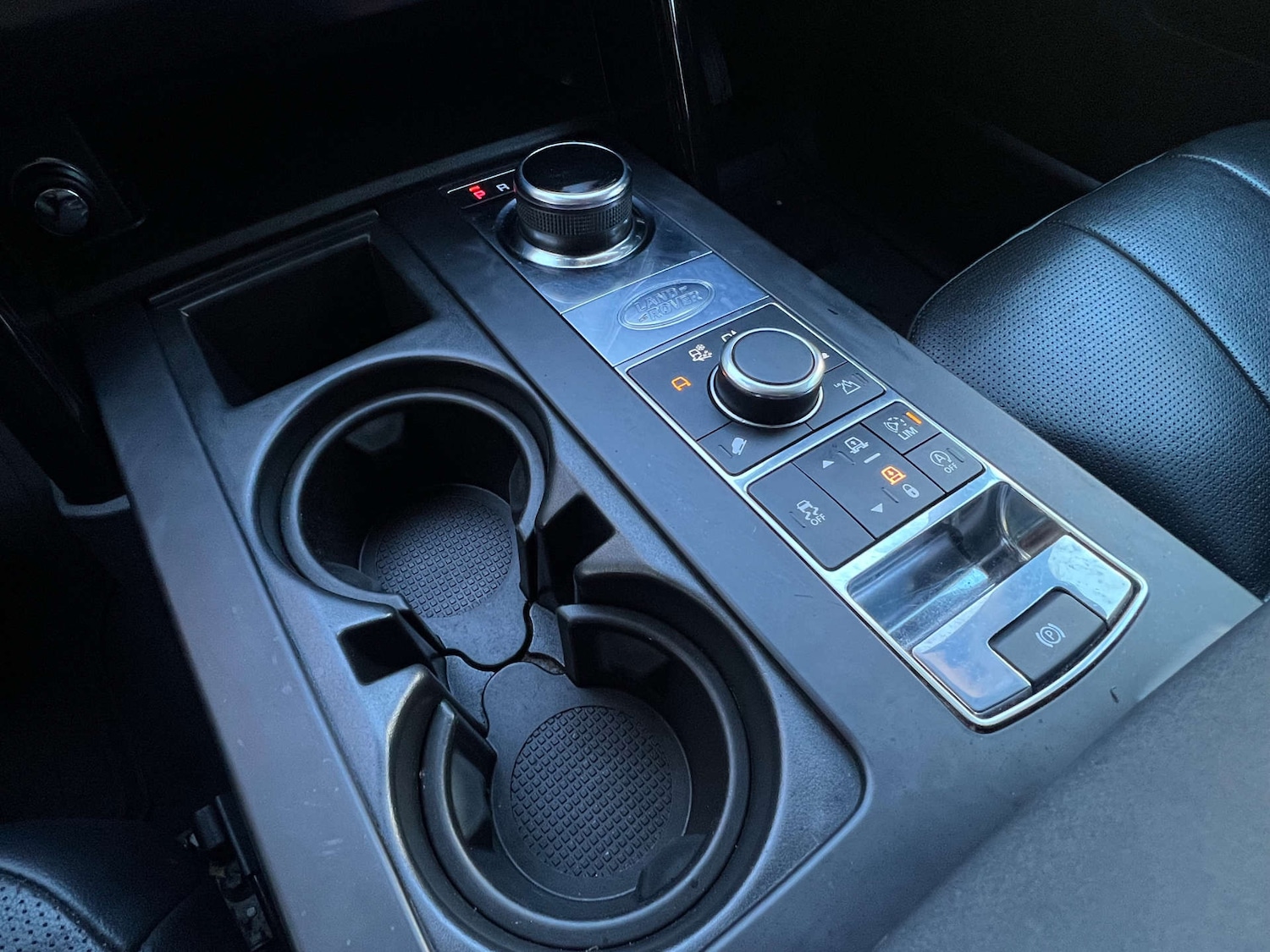 Used Land Rover Discovery 2018 for sale - 77152844: Photo 28