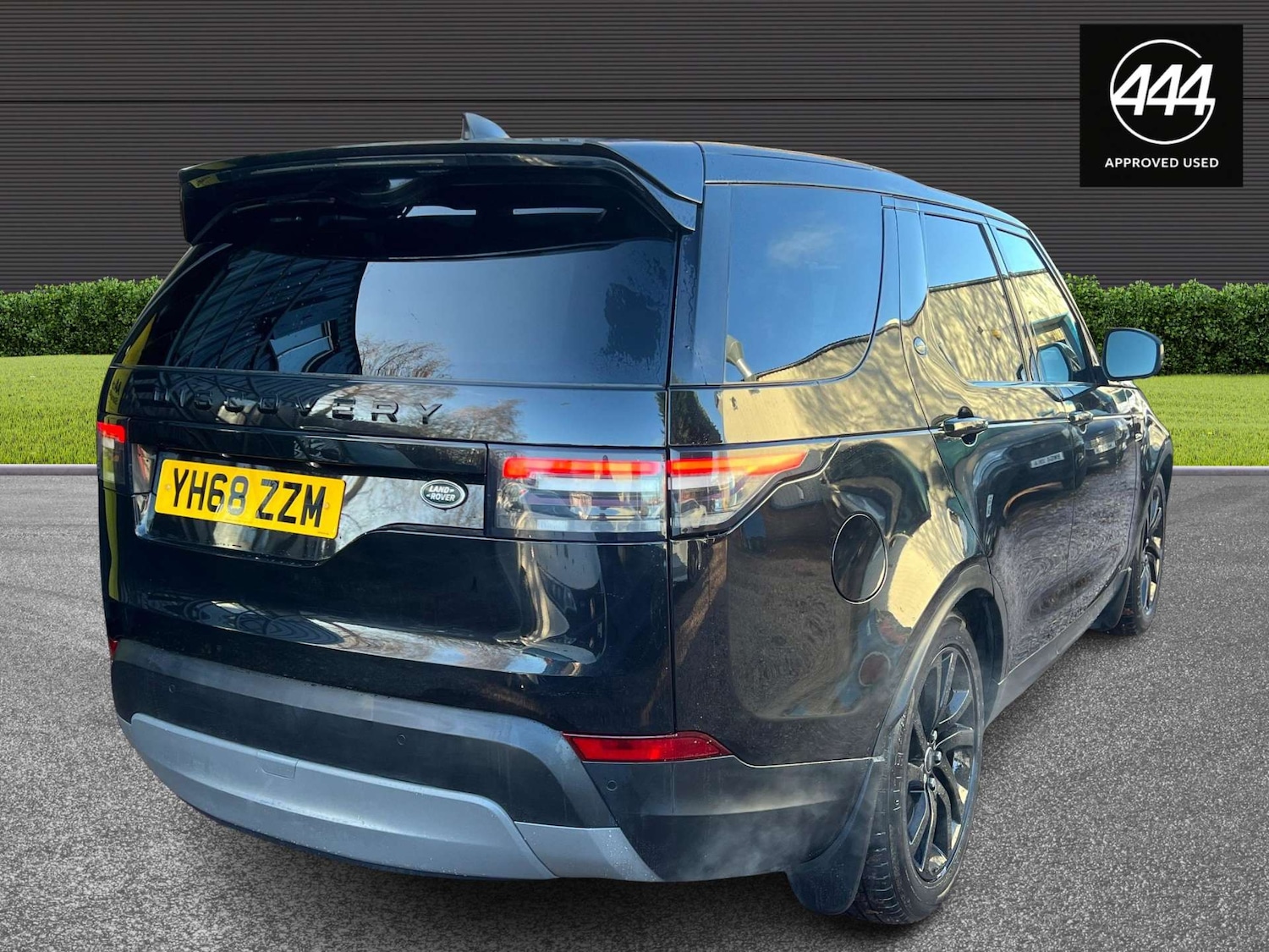 Used Land Rover Discovery 2018 for sale - 77152844: Photo 5