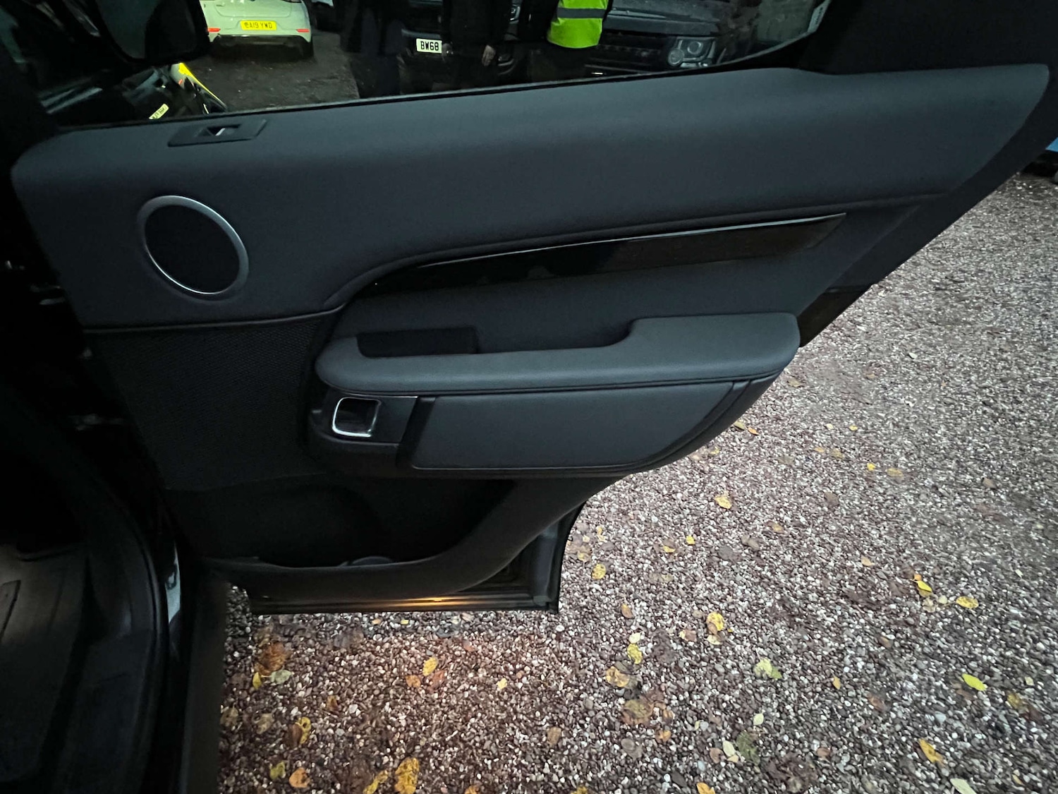 Used Land Rover Discovery 2018 for sale - 77152844: Photo 83