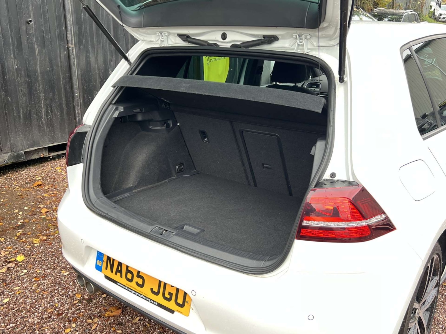 Used Volkswagen Golf 2015 for sale - 77138698: Photo 11