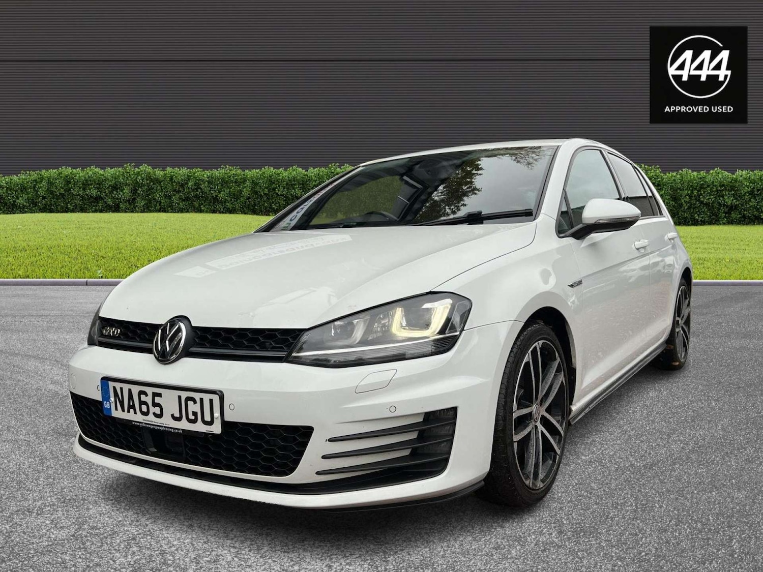 Used Volkswagen Golf 2015 for sale - 77138698: Photo 3