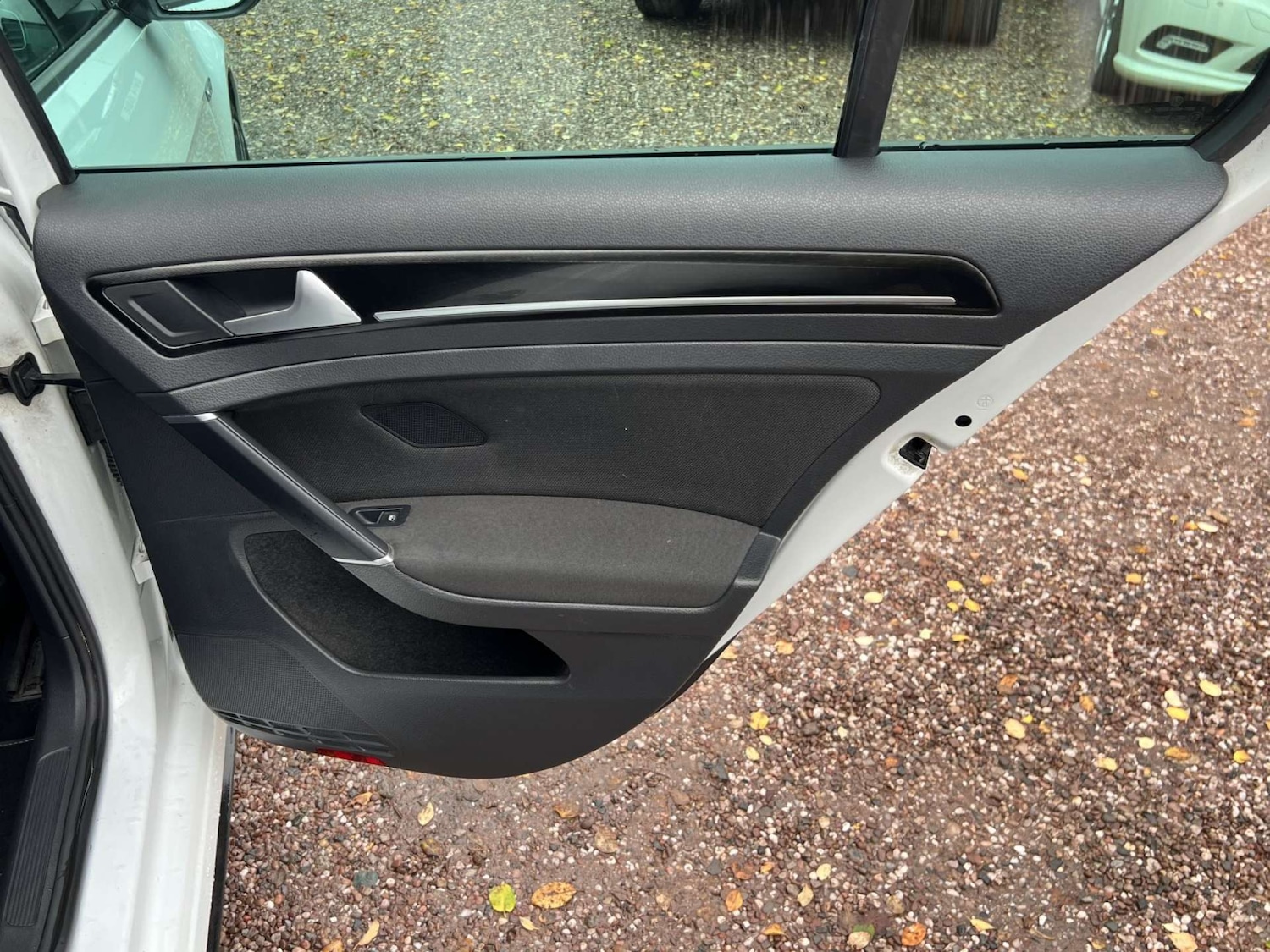 Used Volkswagen Golf 2015 for sale - 77138698: Photo 47