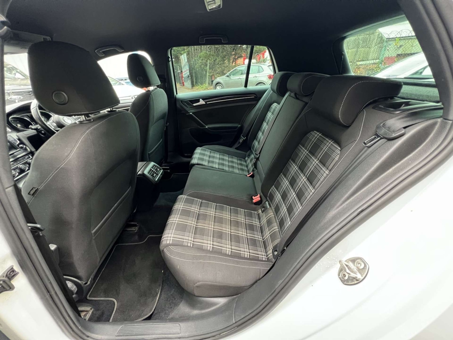 Used Volkswagen Golf 2015 for sale - 77138698: Photo 57