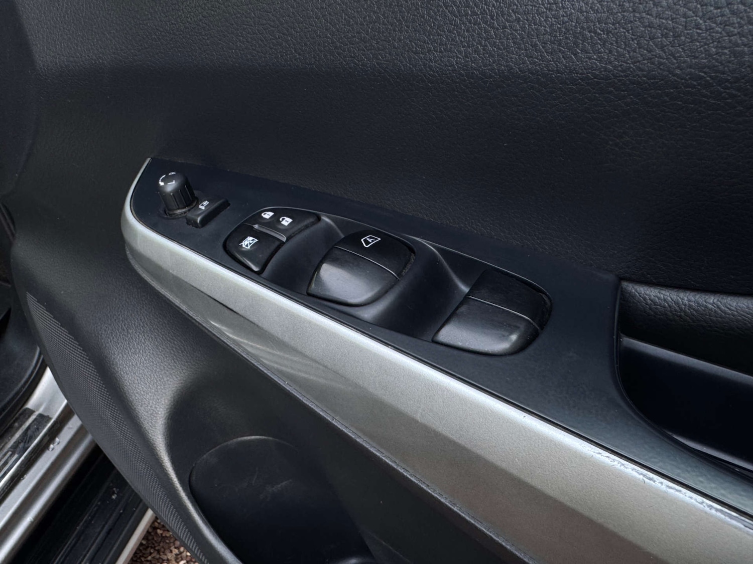 Used Nissan Navara 2020 for sale - 77813593: Photo 20