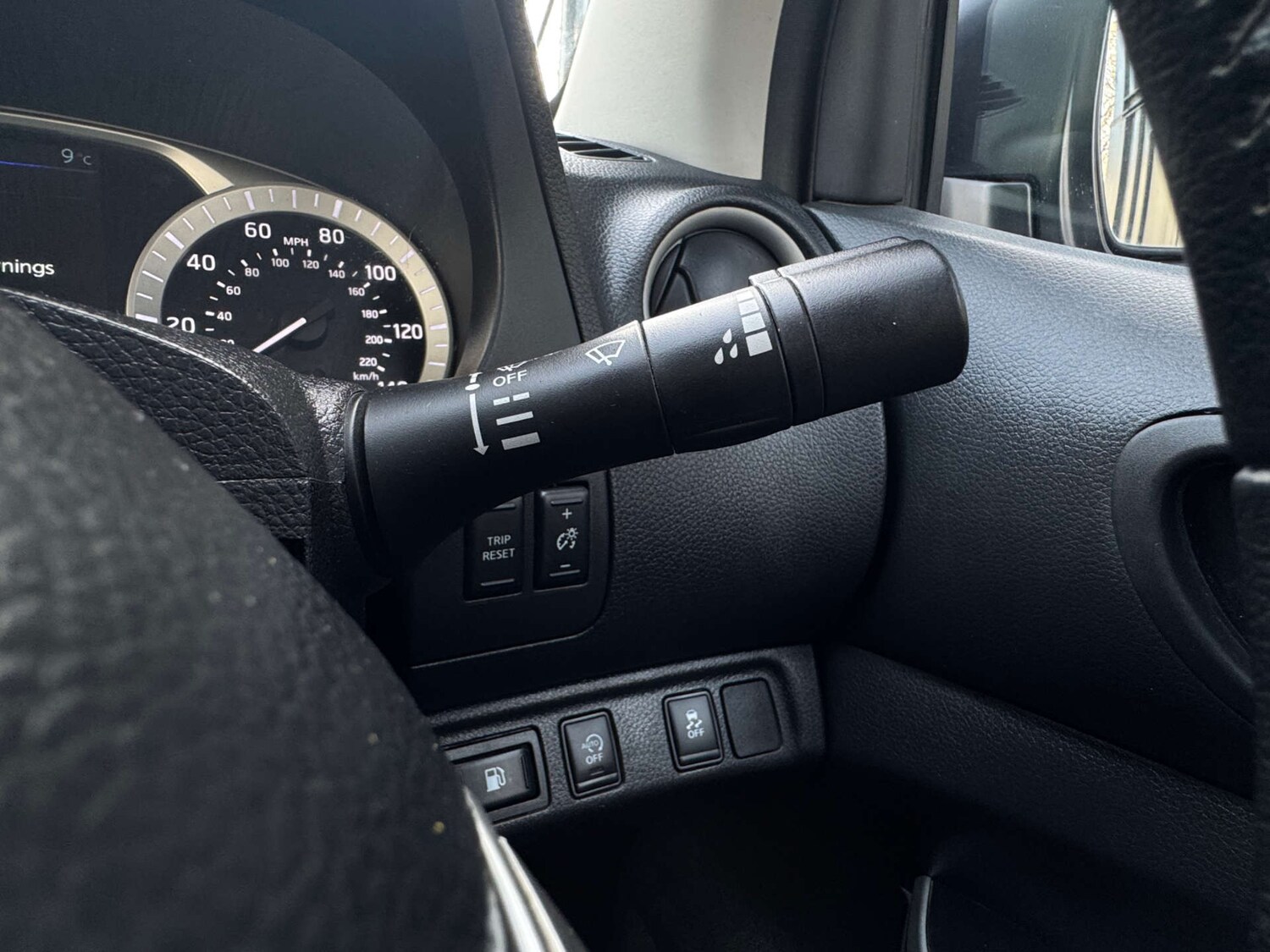 Used Nissan Navara 2020 for sale - 77813593: Photo 24