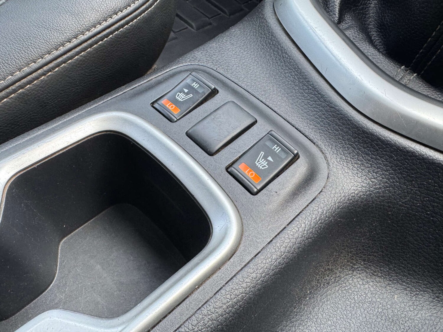 Used Nissan Navara 2020 for sale - 77813593: Photo 34