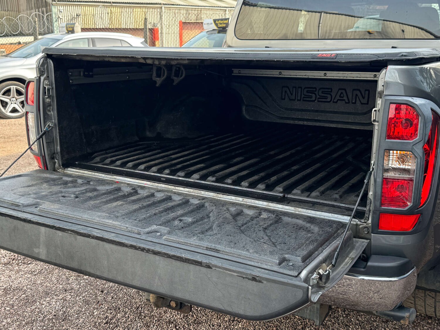 Used Nissan Navara 2020 for sale - 77813593: Photo 40