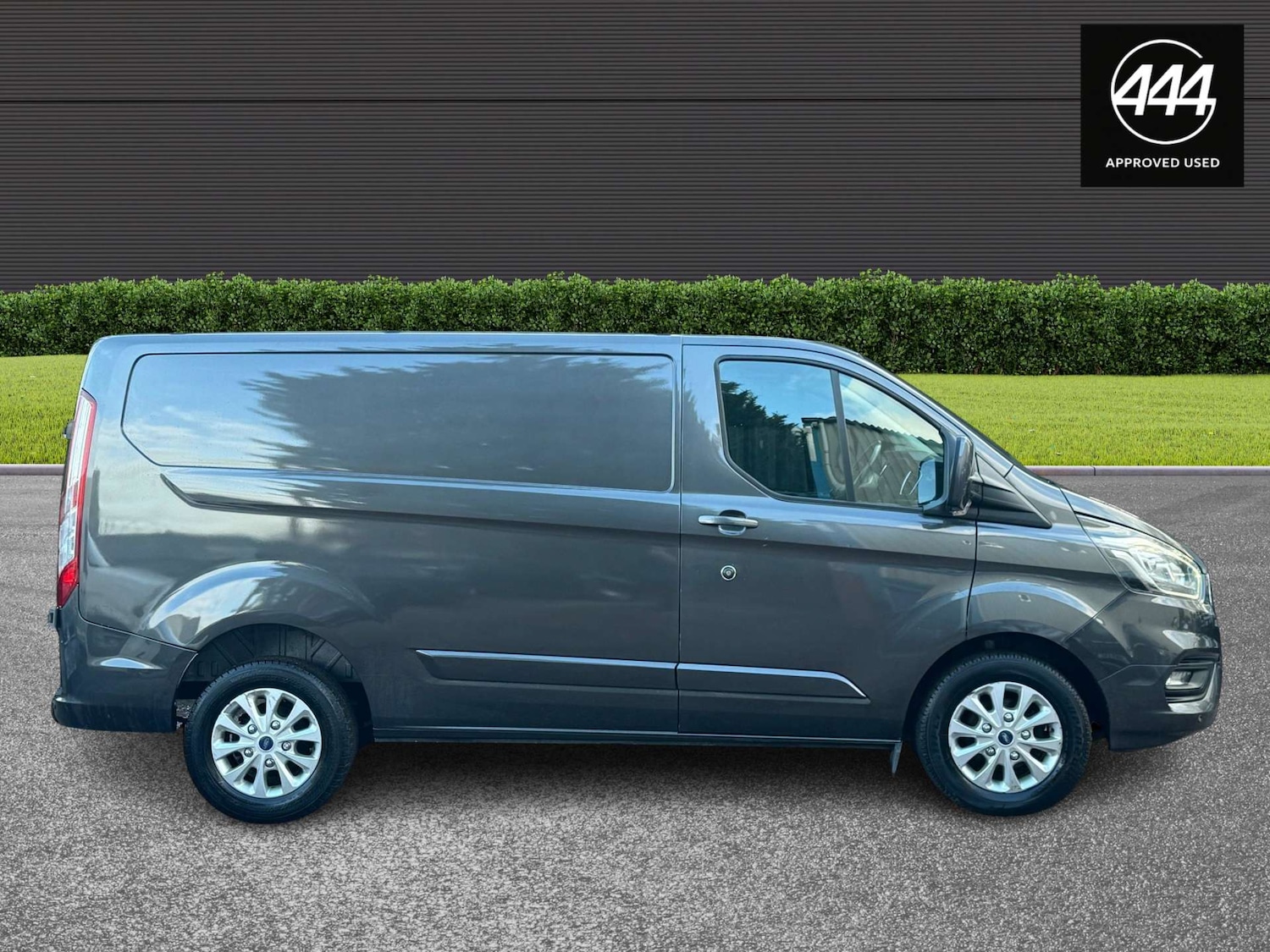 Used Ford Transit Custom 2022 for sale - 77368178: Photo 2