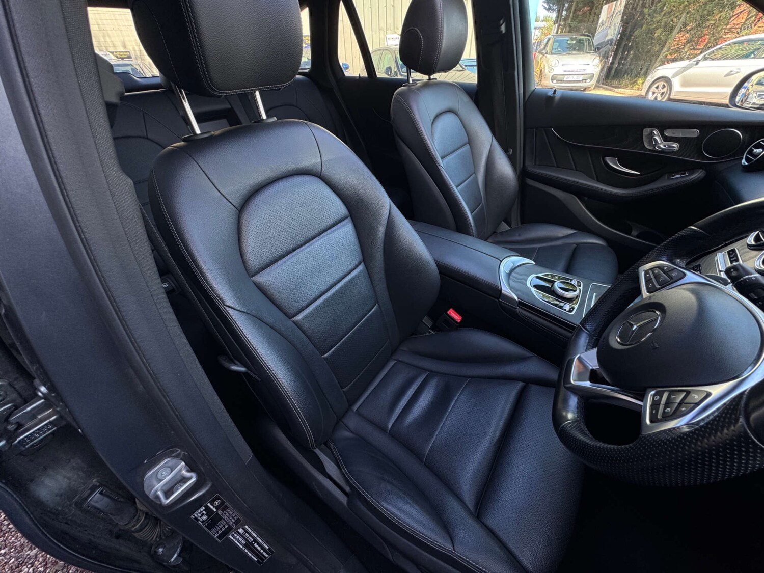 Used Mercedes-Benz GLC 2018 for sale - 77931927: Photo 18