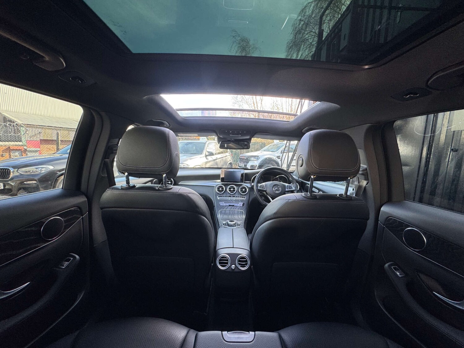 Used Mercedes-Benz GLC 2018 for sale - 77931927: Photo 23