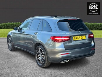 Used Mercedes-Benz GLC 2018 for sale - 77931927: Photo