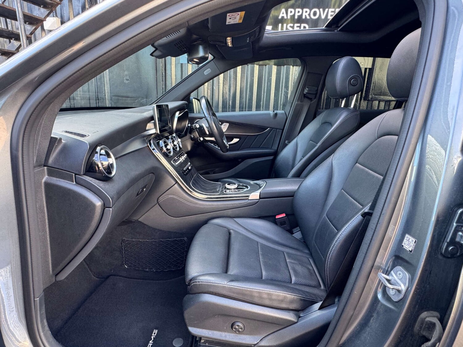 Used Mercedes-Benz GLC 2018 for sale - 77931927: Photo 62