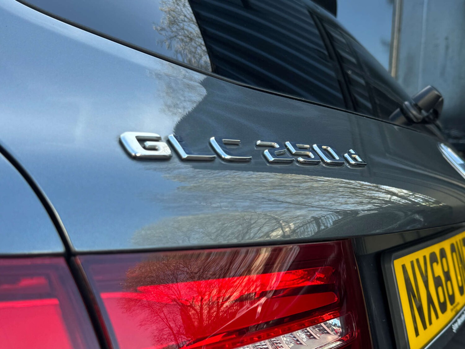 Used Mercedes-Benz GLC 2018 for sale - 77931927: Photo 64