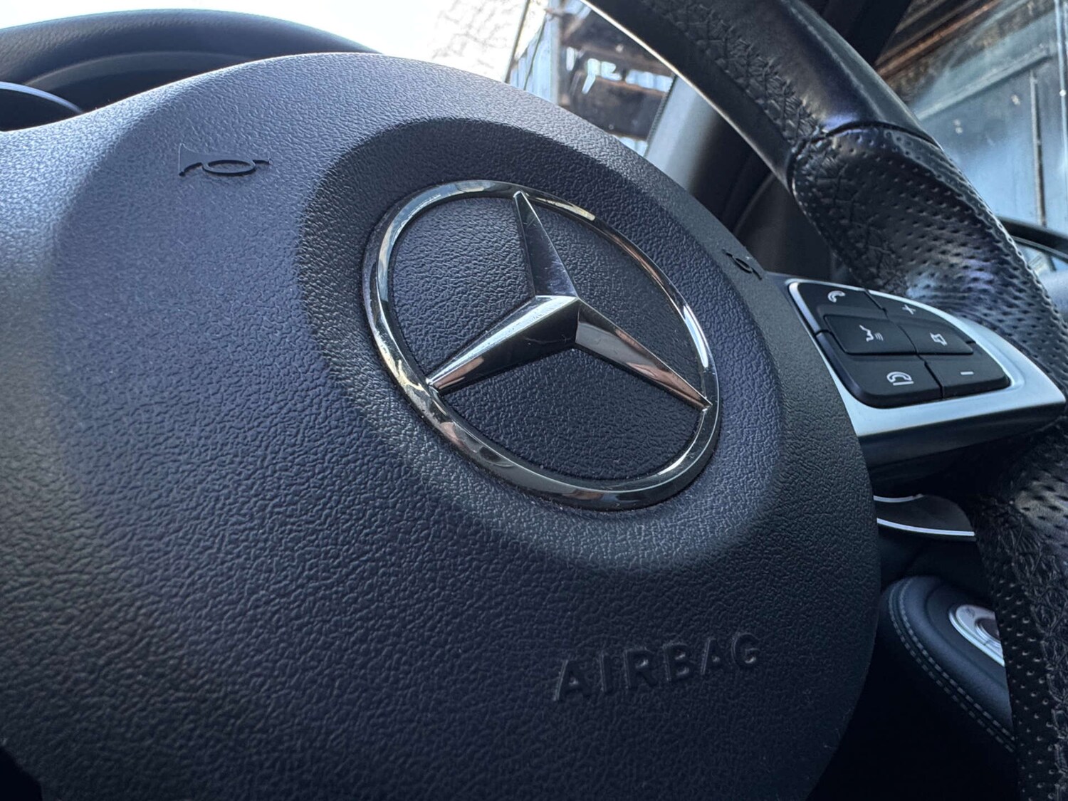 Used Mercedes-Benz GLC 2018 for sale - 77931927: Photo 66