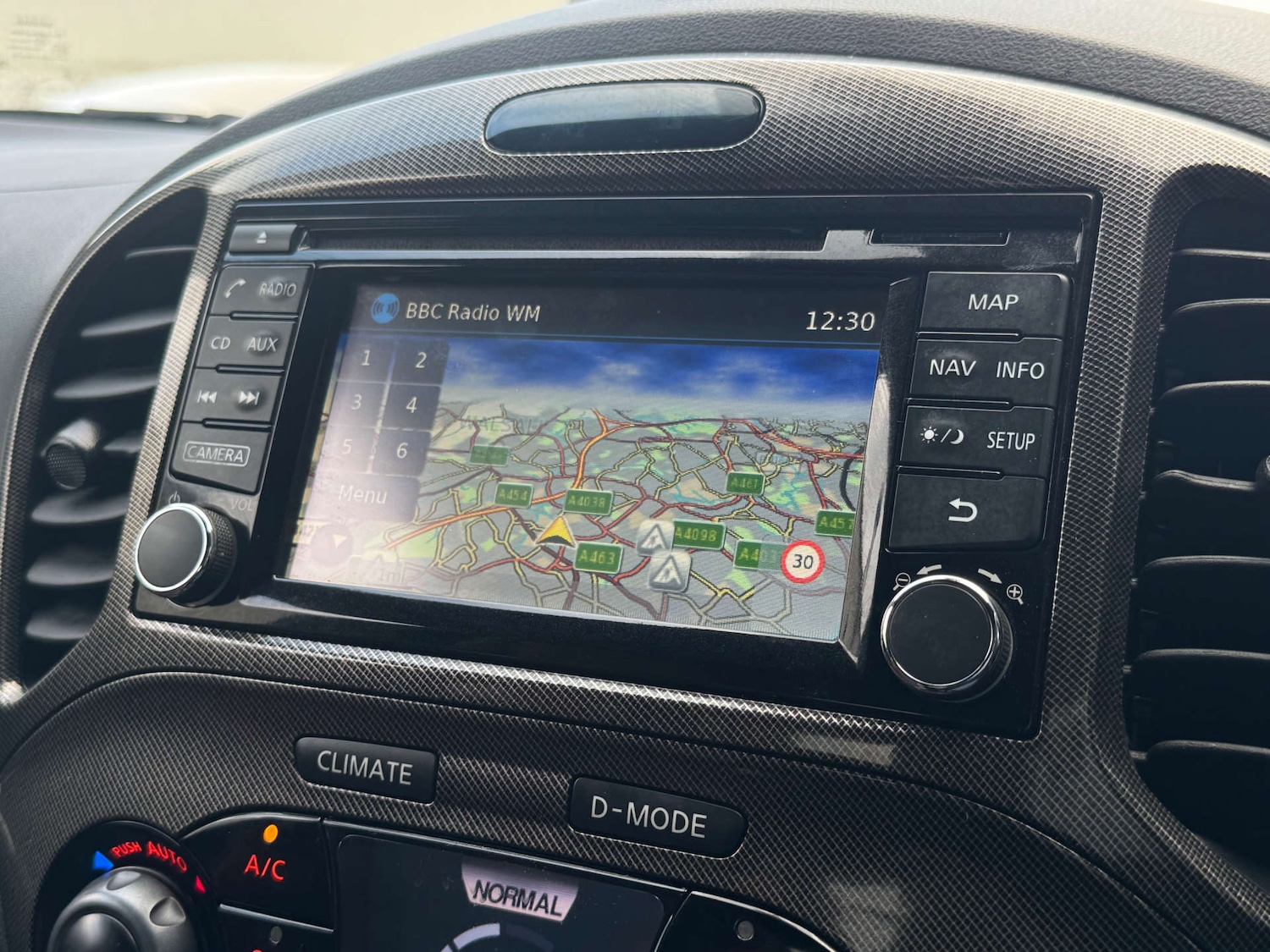 Used Nissan Juke 2014 for sale - 77380654: Photo 41