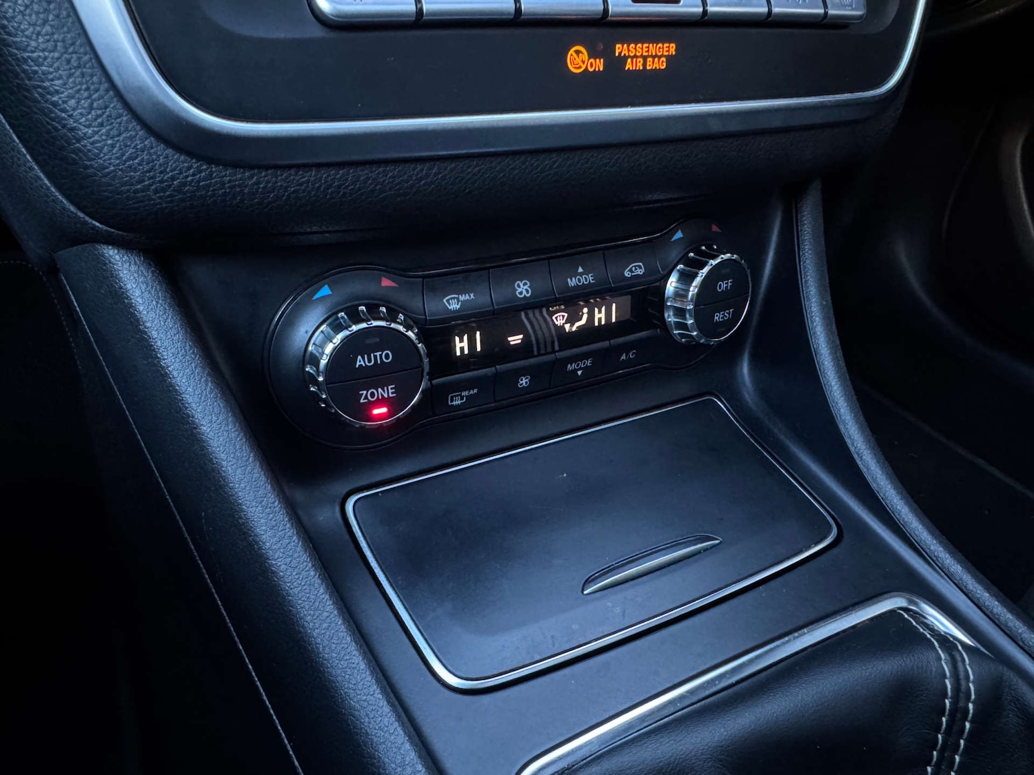 Used Mercedes-Benz A-Class 2017 for sale - 77138697: Photo 25