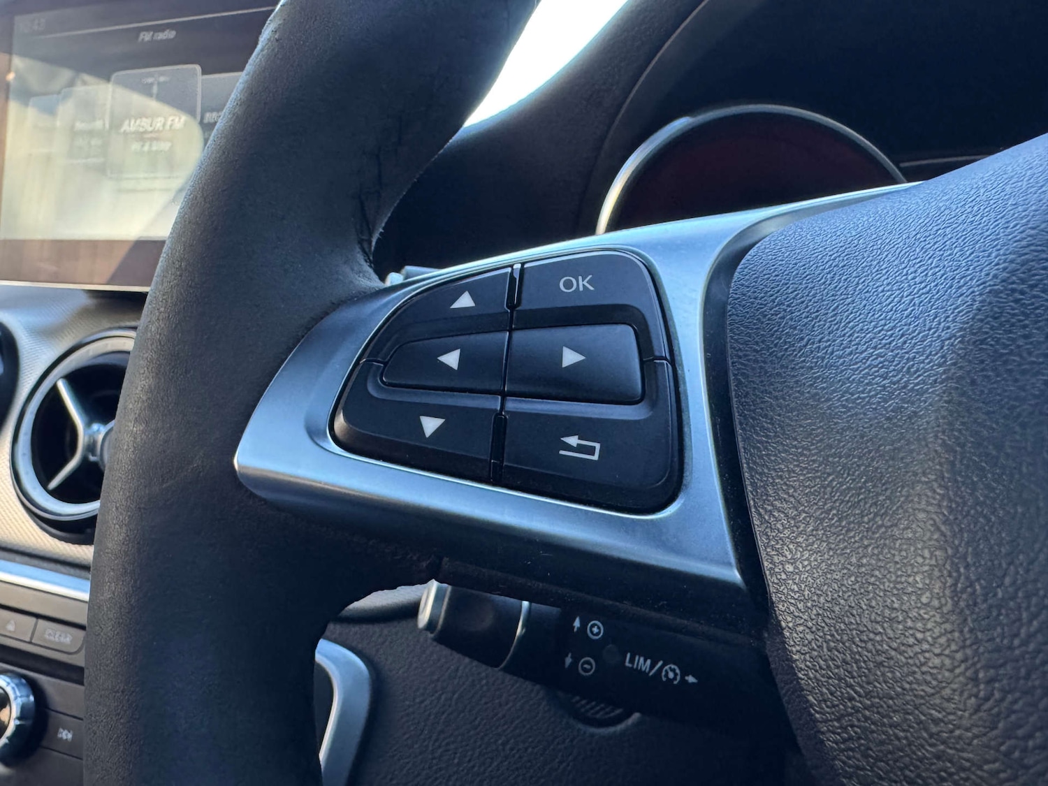 Used Mercedes-Benz A-Class 2017 for sale - 77138697: Photo 48