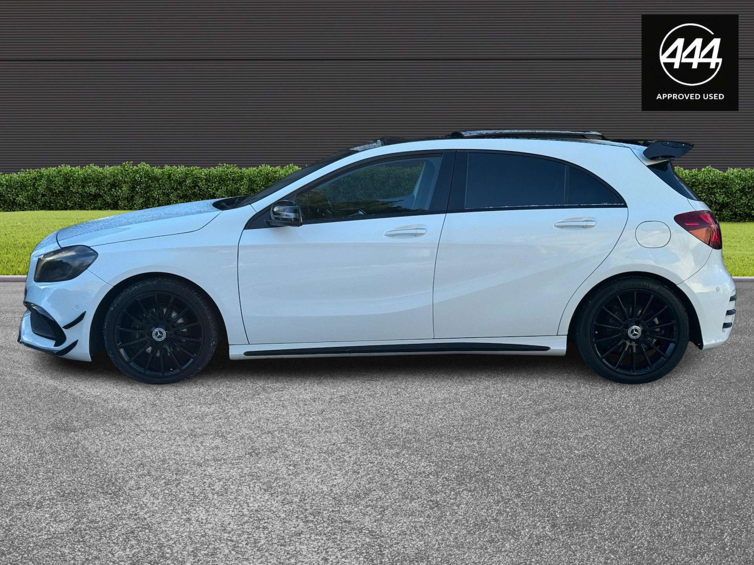 Used Mercedes-Benz A-Class 2017 for sale - 77138697: Photo 9