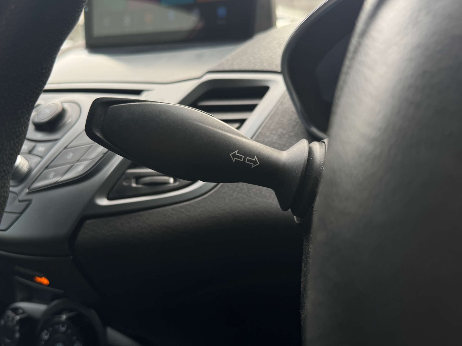 Used Ford Fiesta 2015 for sale - 77850594: Photo 23