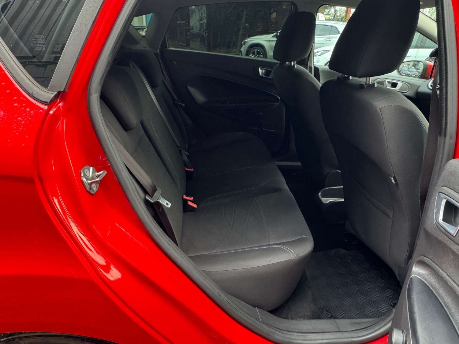 Used Ford Fiesta 2015 for sale - 77850594: Photo 33