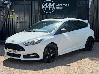 Used Ford Focus 2015 for sale - 79504404: Photo