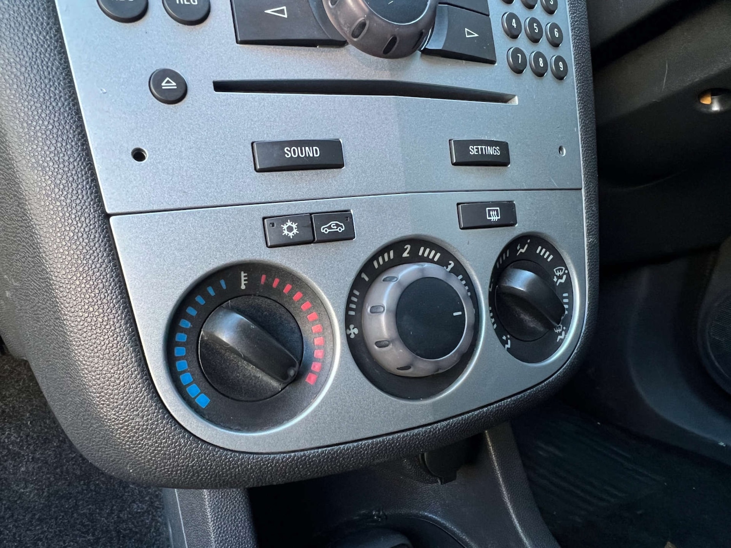 Used Vauxhall Corsa 2012 for sale - 77148686: Photo 16