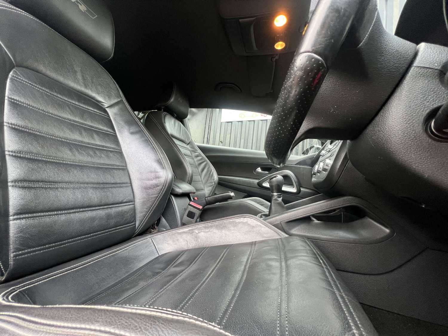 Used Volkswagen Scirocco 2014 for sale - 77148696: Photo 9