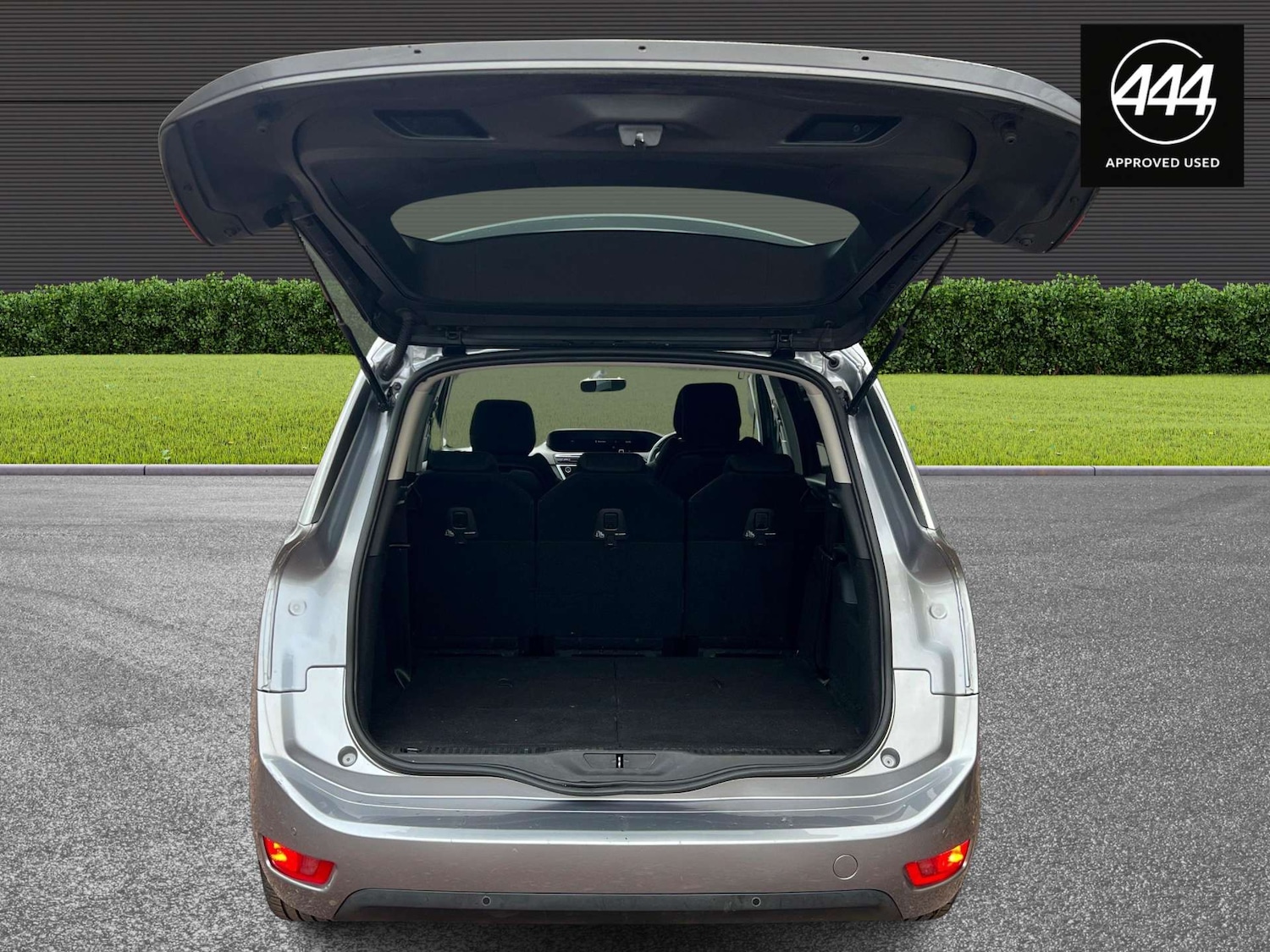 Used Citroen C4 Grand Picasso 2019 for sale - 77138690: Photo 8