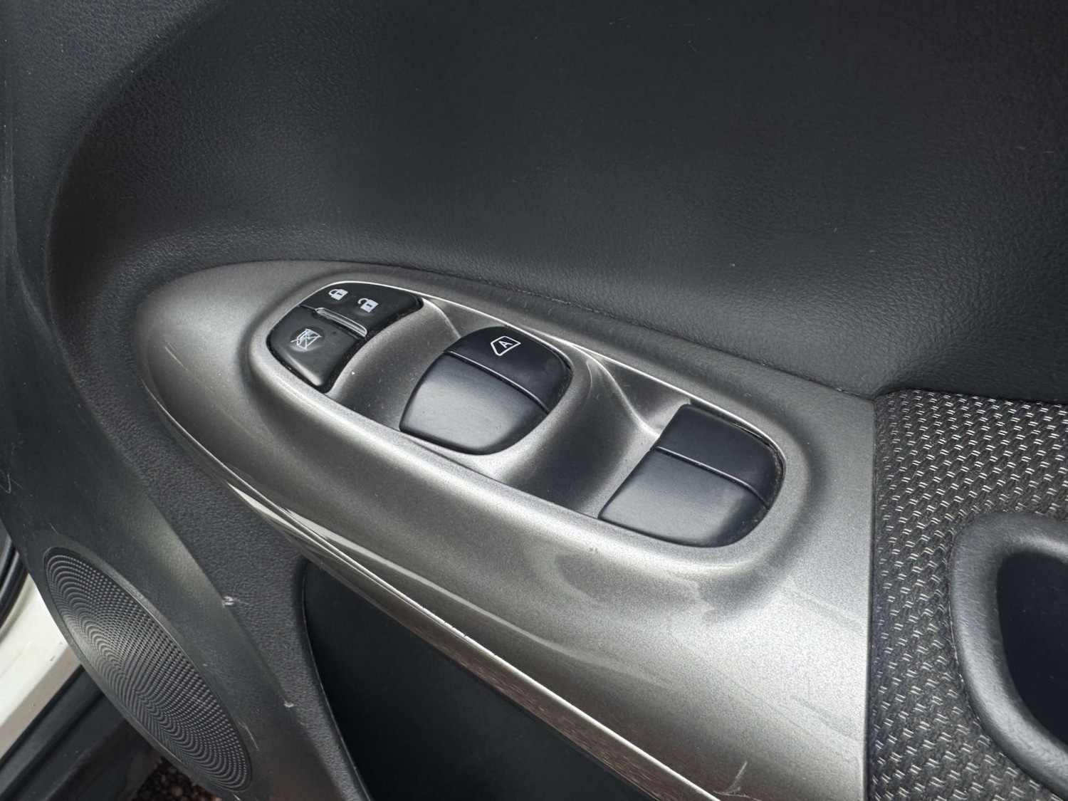 Used Nissan Juke 2012 for sale - 78055115: Photo 16