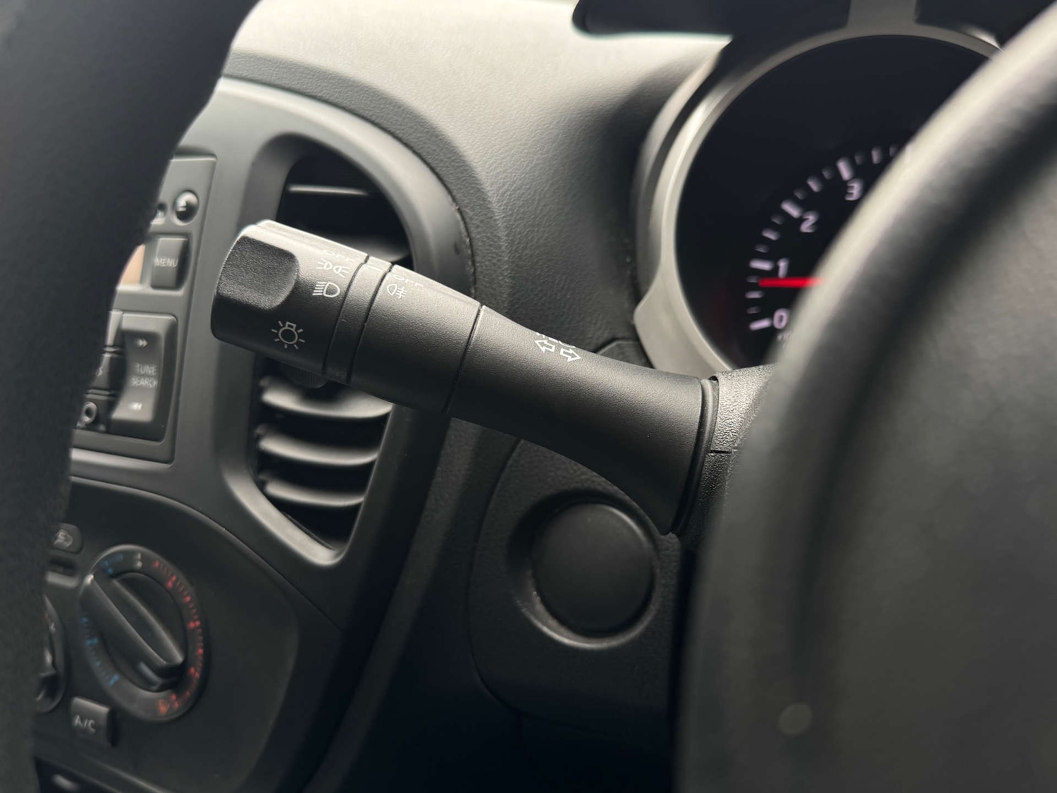 Used Nissan Juke 2012 for sale - 78055115: Photo 22