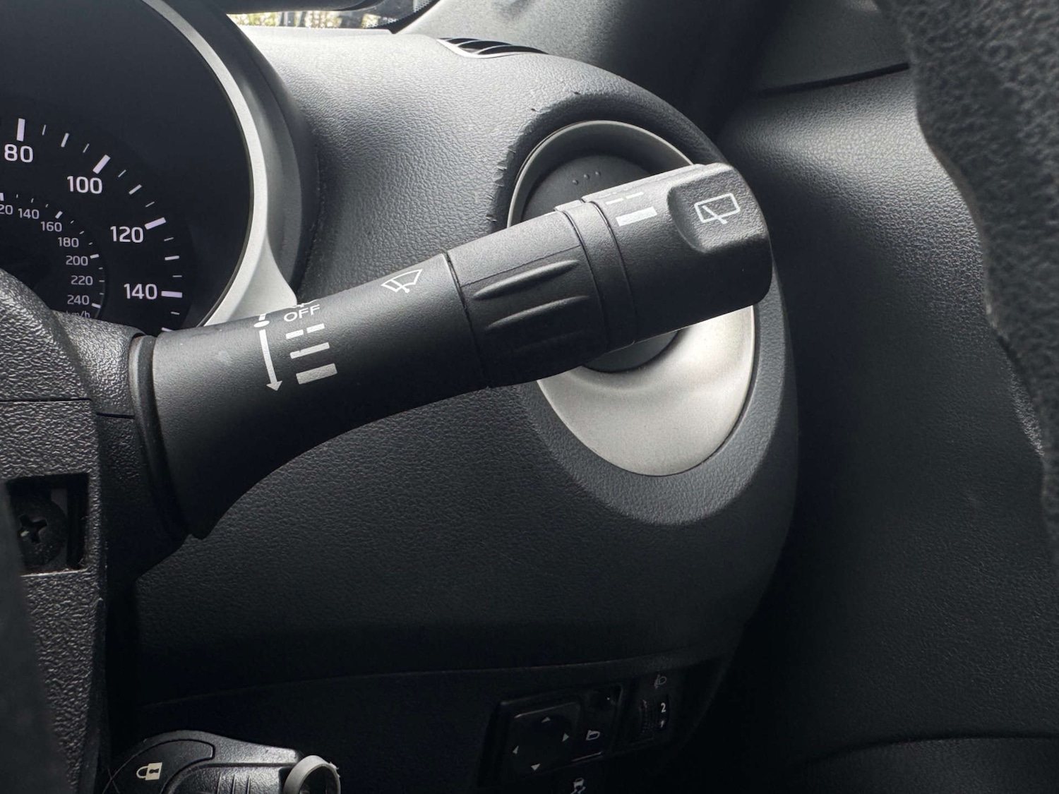 Used Nissan Juke 2012 for sale - 78055115: Photo 23