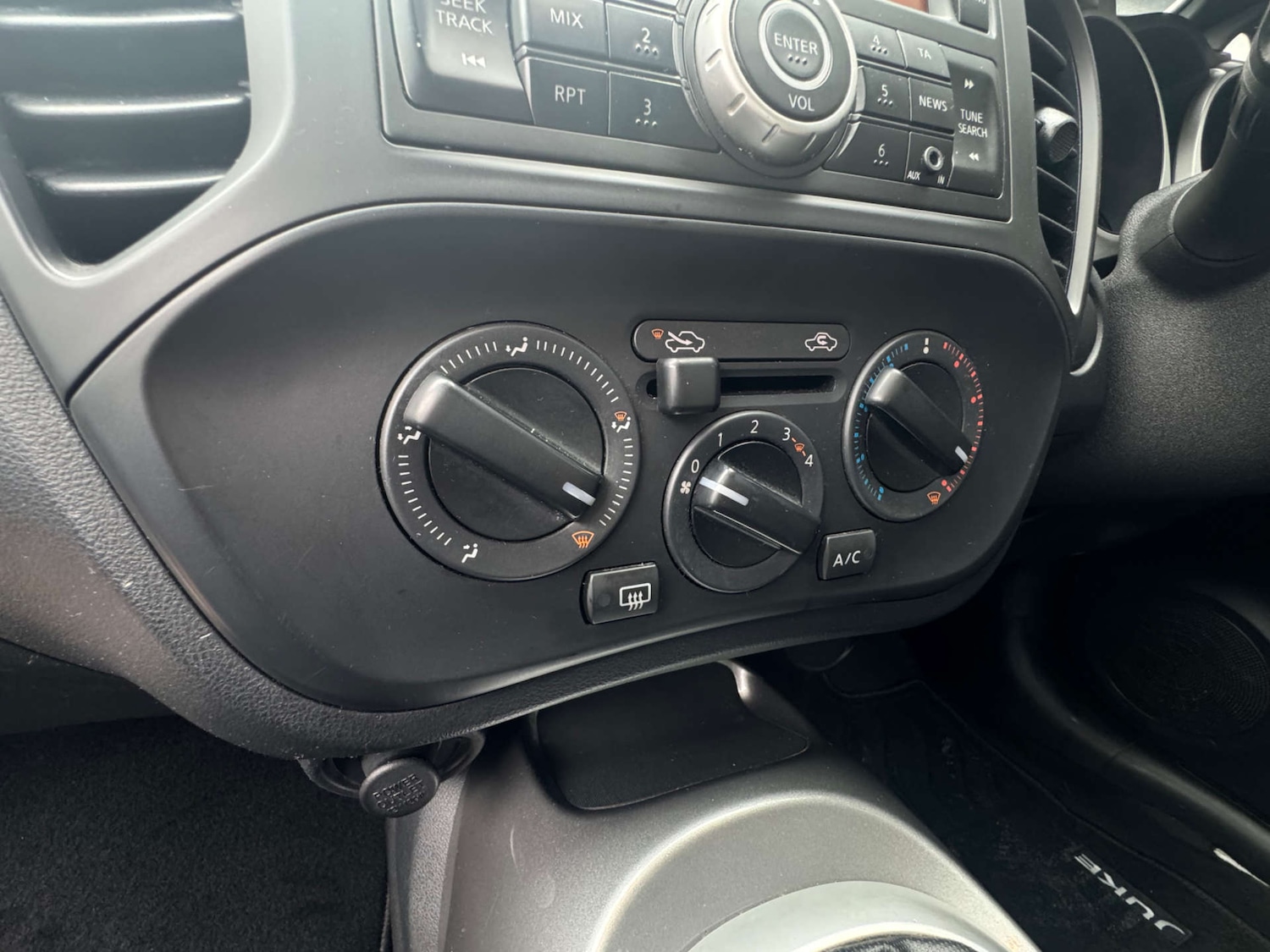 Used Nissan Juke 2012 for sale - 78055115: Photo 47