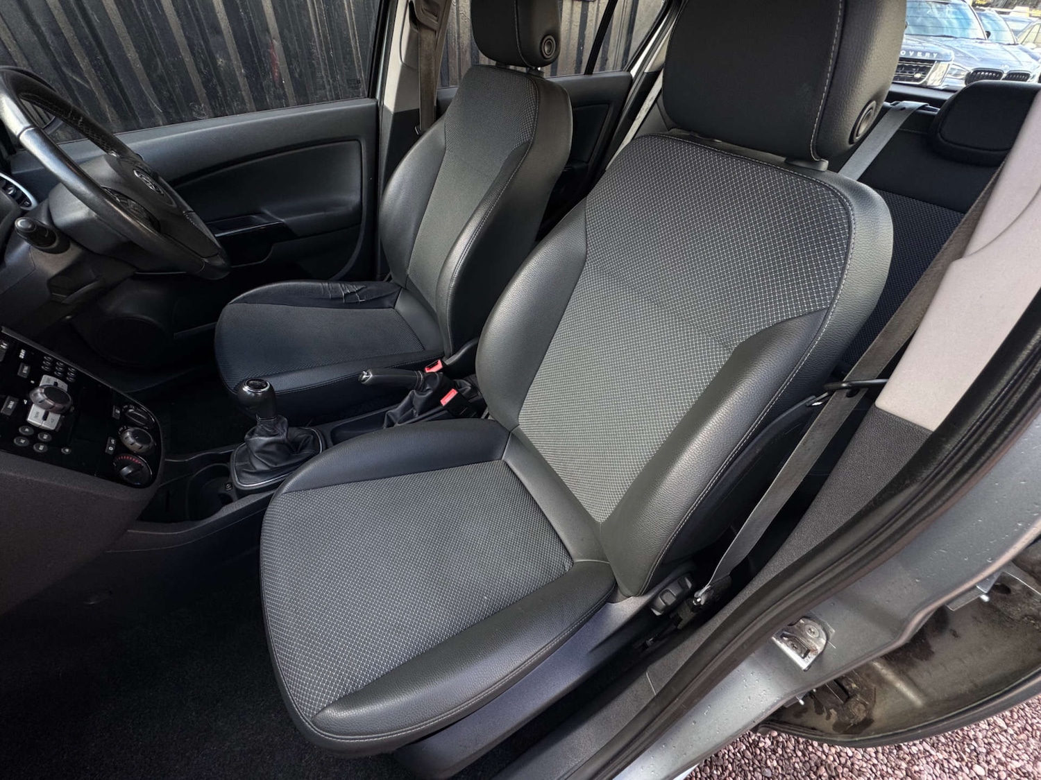 Used Vauxhall Corsa 2010 for sale - 77897919: Photo 49